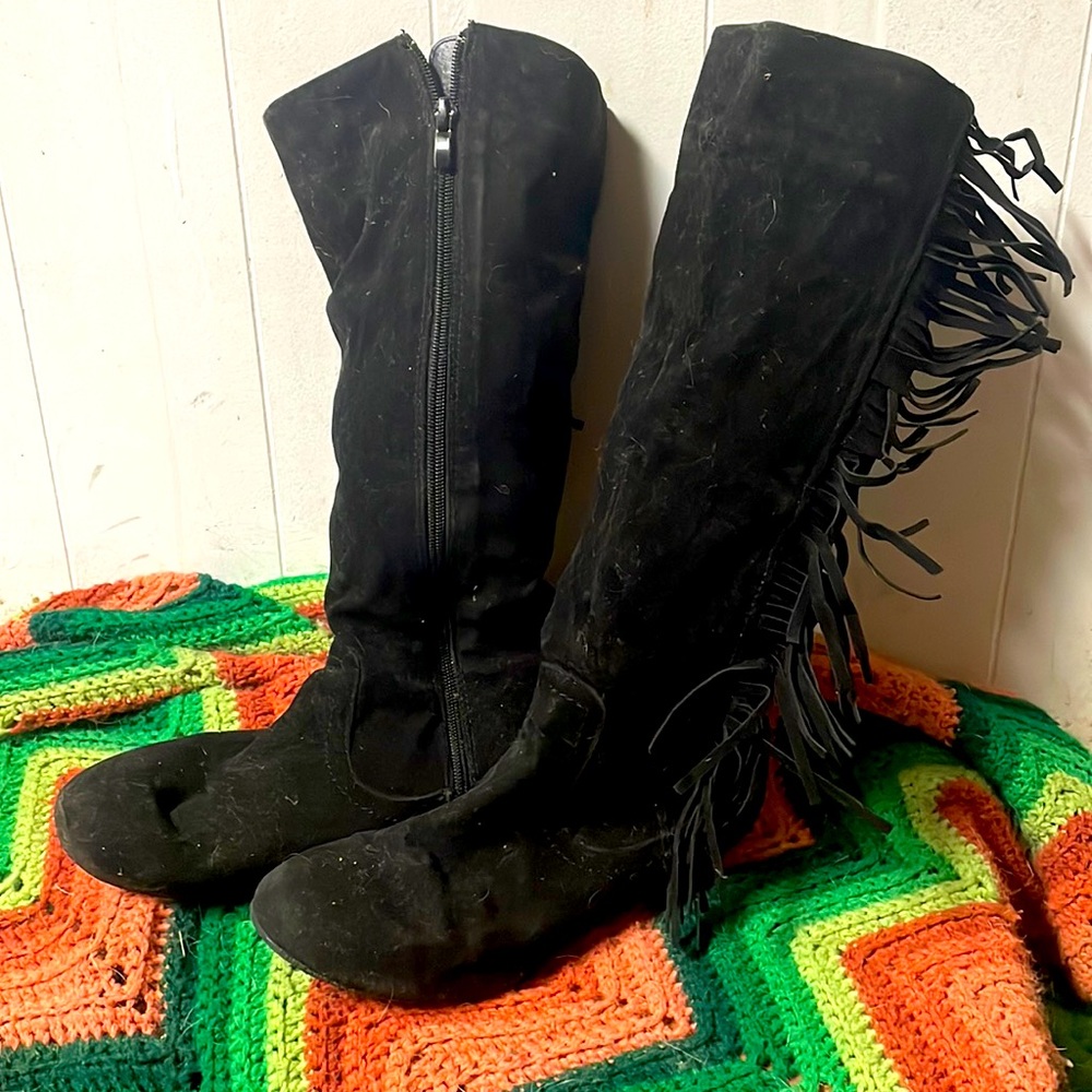 Kalli fringe boots